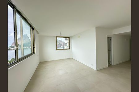 Apartamento à venda com 180m², 3 quartos e 1 vaga Apartamento à venda com 180m², 3 quartos e 1 vagaSuíte 1