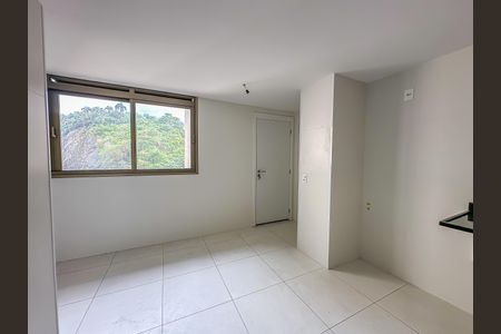 Apartamento à venda com 180m², 3 quartos e 1 vaga Apartamento à venda com 180m², 3 quartos e 1 vagaCozinha