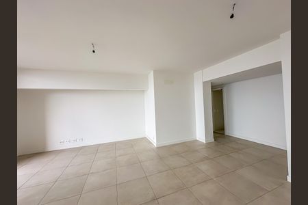 Apartamento à venda com 180m², 3 quartos e 1 vaga Apartamento à venda com 180m², 3 quartos e 1 vagaSala