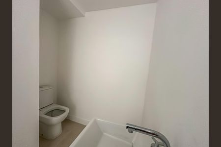 Apartamento à venda com 180m², 3 quartos e 1 vaga Apartamento à venda com 180m², 3 quartos e 1 vagaLavabo