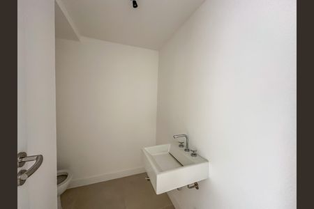 Apartamento à venda com 180m², 3 quartos e 1 vaga Apartamento à venda com 180m², 3 quartos e 1 vagaLavabo