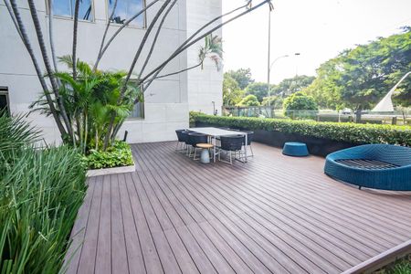 Apartamento à venda com 147m², 3 quartos e 1 vaga Apartamento à venda com 147m², 3 quartos e 1 vagaÁrea comum