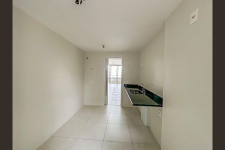 Apartamento à venda com 147m², 3 quartos e 1 vaga Apartamento à venda com 147m², 3 quartos e 1 vagaCozinha