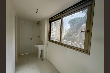 Apartamento à venda com 147m², 3 quartos e 1 vaga Apartamento à venda com 147m², 3 quartos e 1 vagaÁrea de Serviço