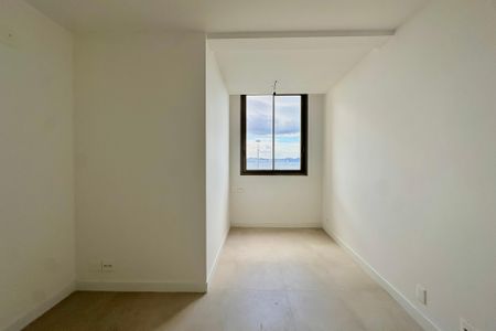Apartamento à venda com 147m², 3 quartos e 1 vaga Apartamento à venda com 147m², 3 quartos e 1 vagaQuarto 2 - Suite