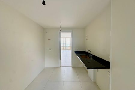 Apartamento à venda com 147m², 3 quartos e 1 vaga Apartamento à venda com 147m², 3 quartos e 1 vagaCozinha