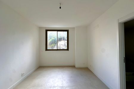 Apartamento à venda com 147m², 3 quartos e 1 vaga Apartamento à venda com 147m², 3 quartos e 1 vagaQuarto 1 - Suite