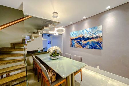 Casa à venda com 200m², 3 quartos e 1 vagaSala de Jantar