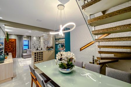 Casa à venda com 200m², 3 quartos e 1 vagaSala de Jantar