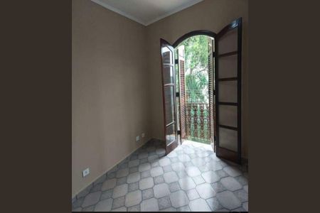 Casa à venda com 120m², 3 quartos e 2 vagas Casa à venda com 120m², 3 quartos e 2 vagasQuarto