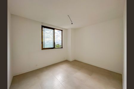 Apartamento à venda com 181m², 3 quartos e 1 vaga Apartamento à venda com 181m², 3 quartos e 1 vagaQuarto 3