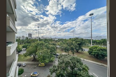 Apartamento à venda com 181m², 3 quartos e 1 vaga Apartamento à venda com 181m², 3 quartos e 1 vagaVista do Quarto 3