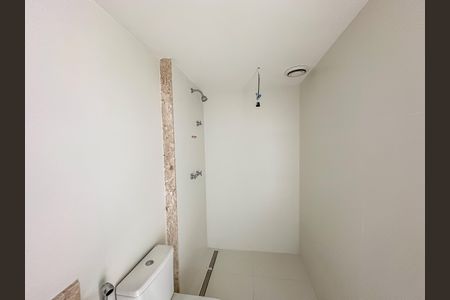 Apartamento à venda com 181m², 3 quartos e 1 vaga Apartamento à venda com 181m², 3 quartos e 1 vagaBanheiro do Quarto 3