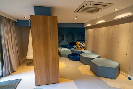 Apartamento à venda com 181m², 3 quartos e 1 vaga Apartamento à venda com 181m², 3 quartos e 1 vagaÁrea comum