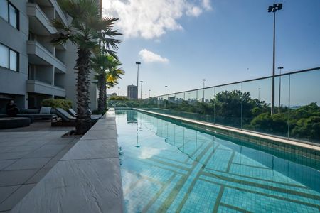 Apartamento à venda com 181m², 3 quartos e 1 vaga Apartamento à venda com 181m², 3 quartos e 1 vagaÁrea comum