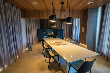 Apartamento à venda com 181m², 3 quartos e 1 vaga Apartamento à venda com 181m², 3 quartos e 1 vagaÁrea comum