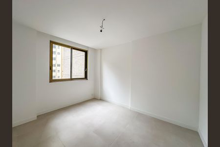 Apartamento à venda com 181m², 3 quartos e 1 vaga Apartamento à venda com 181m², 3 quartos e 1 vagaQuarto 3