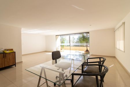 Apartamento à venda com 70m², 1 quarto e 1 vaga Apartamento à venda com 70m², 1 quarto e 1 vagaÁrea comum