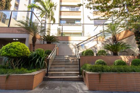 Apartamento à venda com 70m², 1 quarto e 1 vaga Apartamento à venda com 70m², 1 quarto e 1 vagaFachada