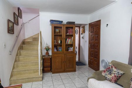 Casa à venda com 125m², 3 quartos e 2 vagas Casa à venda com 125m², 3 quartos e 2 vagasSala