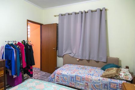 Casa à venda com 125m², 3 quartos e 2 vagas Casa à venda com 125m², 3 quartos e 2 vagasQuarto 2