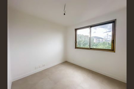 Apartamento à venda com 148m², 3 quartos e sem vaga Apartamento à venda com 148m², 3 quartos e sem vagaSuíte 3