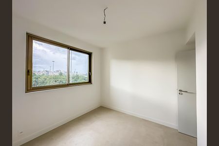 Apartamento à venda com 148m², 3 quartos e sem vaga Apartamento à venda com 148m², 3 quartos e sem vagaSuíte 3