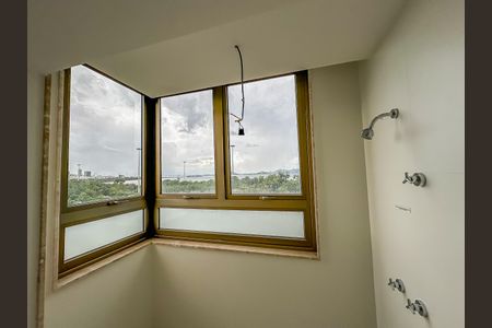 Apartamento à venda com 148m², 3 quartos e sem vaga Apartamento à venda com 148m², 3 quartos e sem vagaBanheiro da Suíte 1