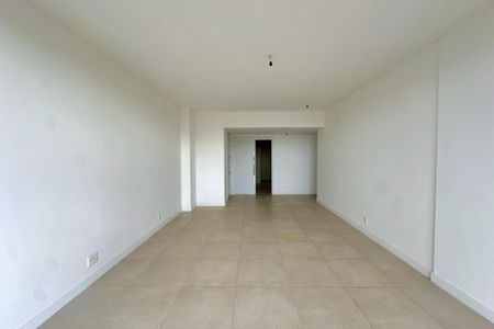Apartamento à venda com 148m², 3 quartos e 1 vaga Apartamento à venda com 148m², 3 quartos e 1 vagaSala