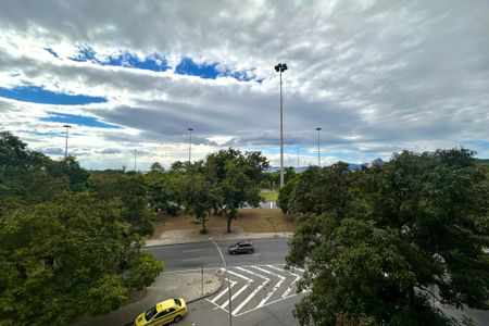 Apartamento à venda com 148m², 3 quartos e 1 vaga Apartamento à venda com 148m², 3 quartos e 1 vagaVista