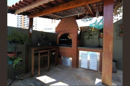 Casa à venda com 318m², 4 quartos e 4 vagas Casa à venda com 318m², 4 quartos e 4 vagasFoto 06