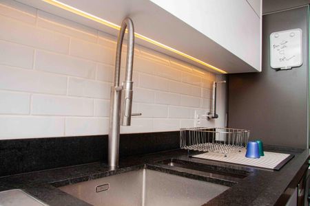 Apartamento à venda com 69m², 1 quarto e 2 vagas Apartamento à venda com 69m², 1 quarto e 2 vagasCozinha