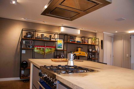 Apartamento à venda com 69m², 1 quarto e 2 vagas Apartamento à venda com 69m², 1 quarto e 2 vagasCozinha