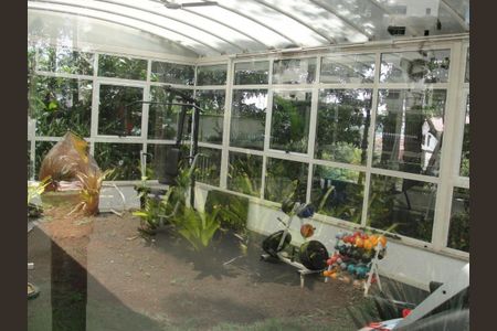 Apartamento à venda com 180m², 3 quartos e 4 vagas