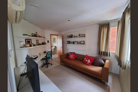 Apartamento à venda com 180m², 3 quartos e 4 vagas