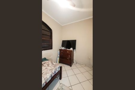 Casa à venda com 81m², 2 quartos e 1 vagaQuarto