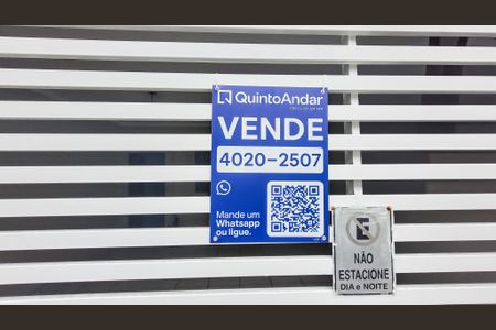 Casa à venda com 81m², 2 quartos e 1 vagaPlaquinha