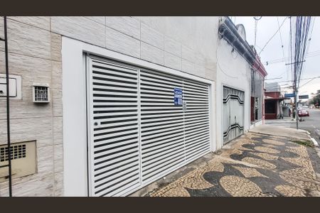 Casa à venda com 81m², 2 quartos e 1 vagaFachada Plaquinha