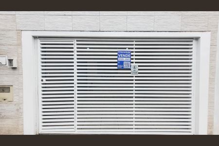 Casa à venda com 81m², 2 quartos e 1 vagaFachada Plaquinha