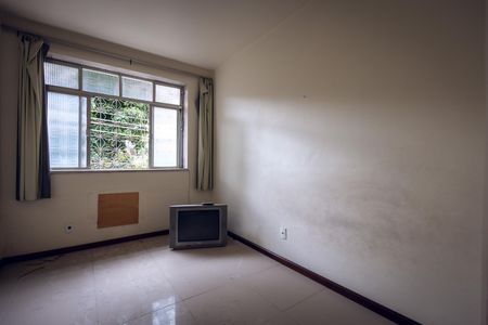 Casa à venda com 314m², 4 quartos e 4 vagas Casa à venda com 314m², 4 quartos e 4 vagasQuarto 2