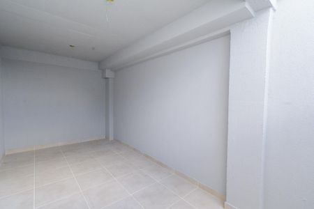 Apartamento à venda com 75m², 2 quartos e 1 vagaÁrea de Serviço