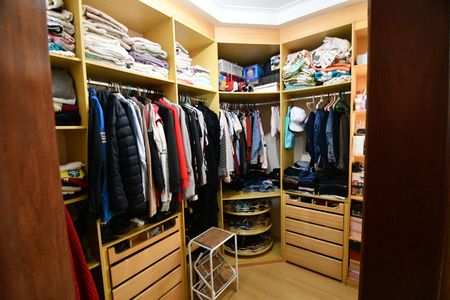 Casa à venda com 292m², 4 quartos e 1 vagaCloset da Suíte 1