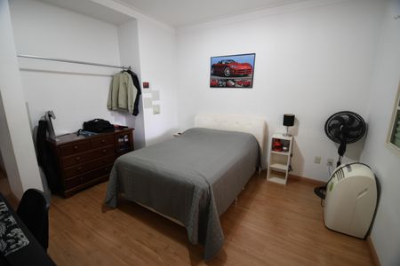 Casa à venda com 292m², 4 quartos e 1 vagaSuíte 4