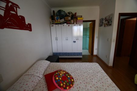 Casa à venda com 292m², 4 quartos e 1 vagaSuíte 3