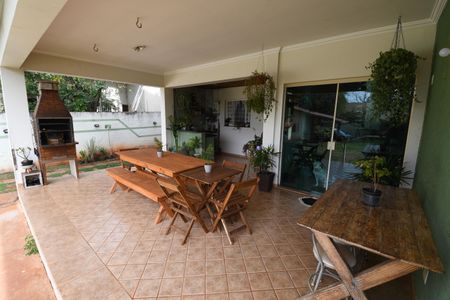 Casa à venda com 292m², 4 quartos e 1 vagaVaranda gourmet