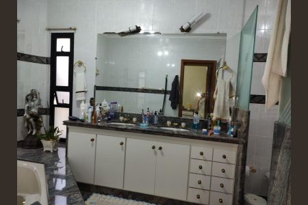 Casa à venda com 450m², 5 quartos e 5 vagas