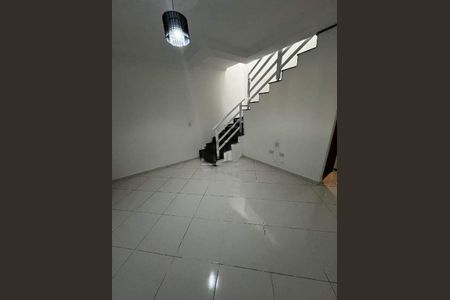 Casa à venda com 90m², 2 quartos e 1 vaga