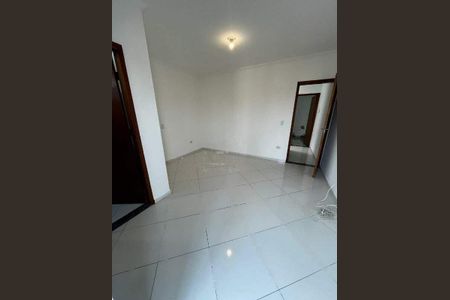 Casa à venda com 90m², 2 quartos e 1 vaga