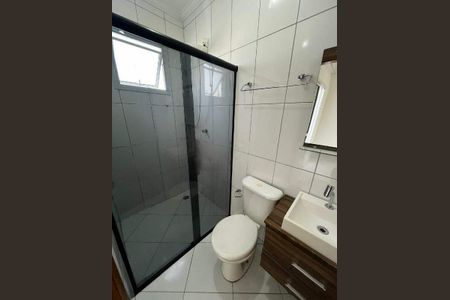 Casa à venda com 90m², 2 quartos e 1 vaga