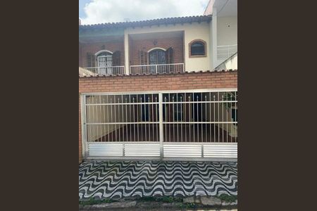 Casa à venda com 164m², 4 quartos e 2 vagas